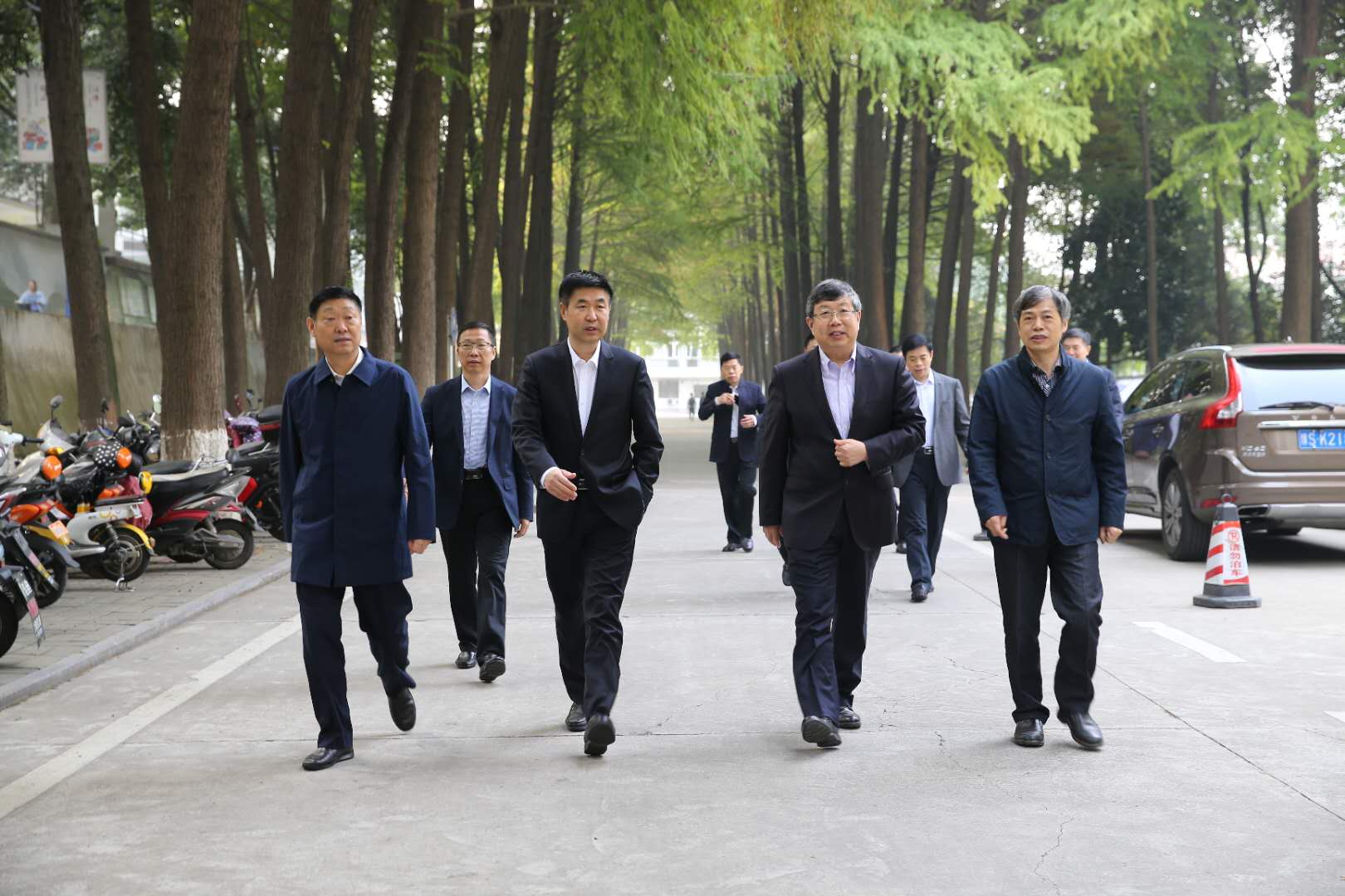 皇冠集团网站